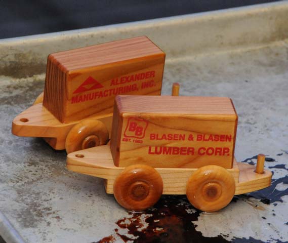 7679