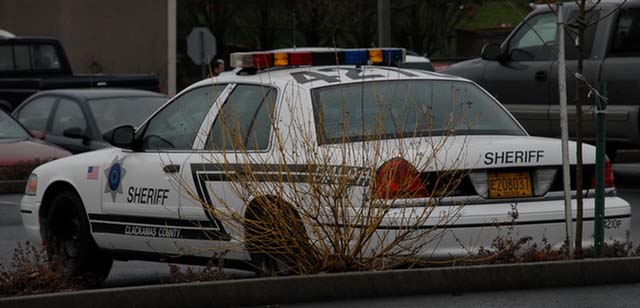2883